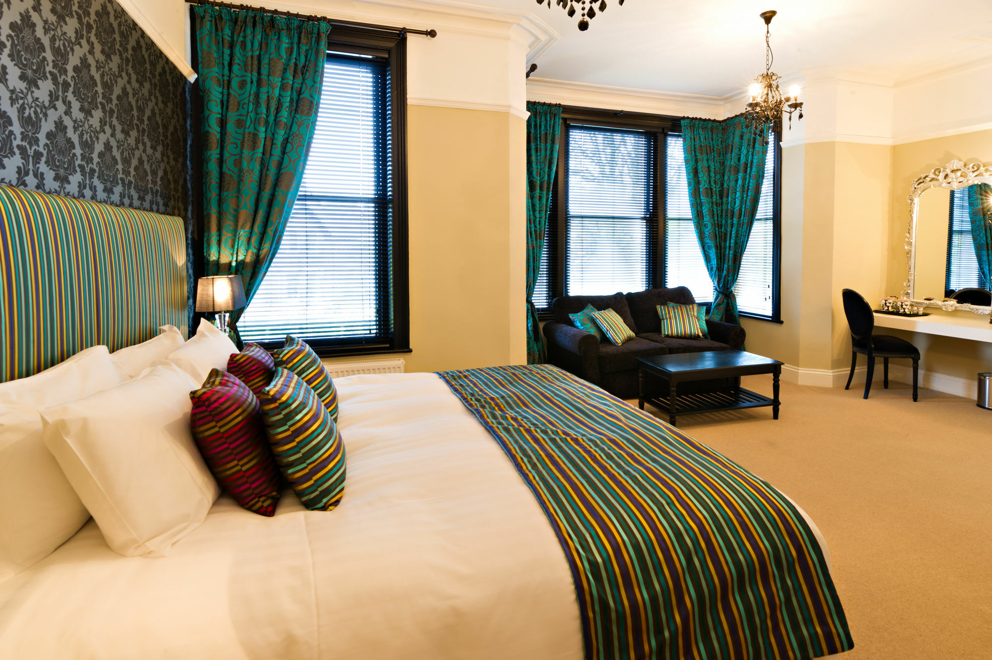 فندق ذا جرافتون مبيت وإفطار هاروغايت المظهر الخارجي الصورة A room at the hotel