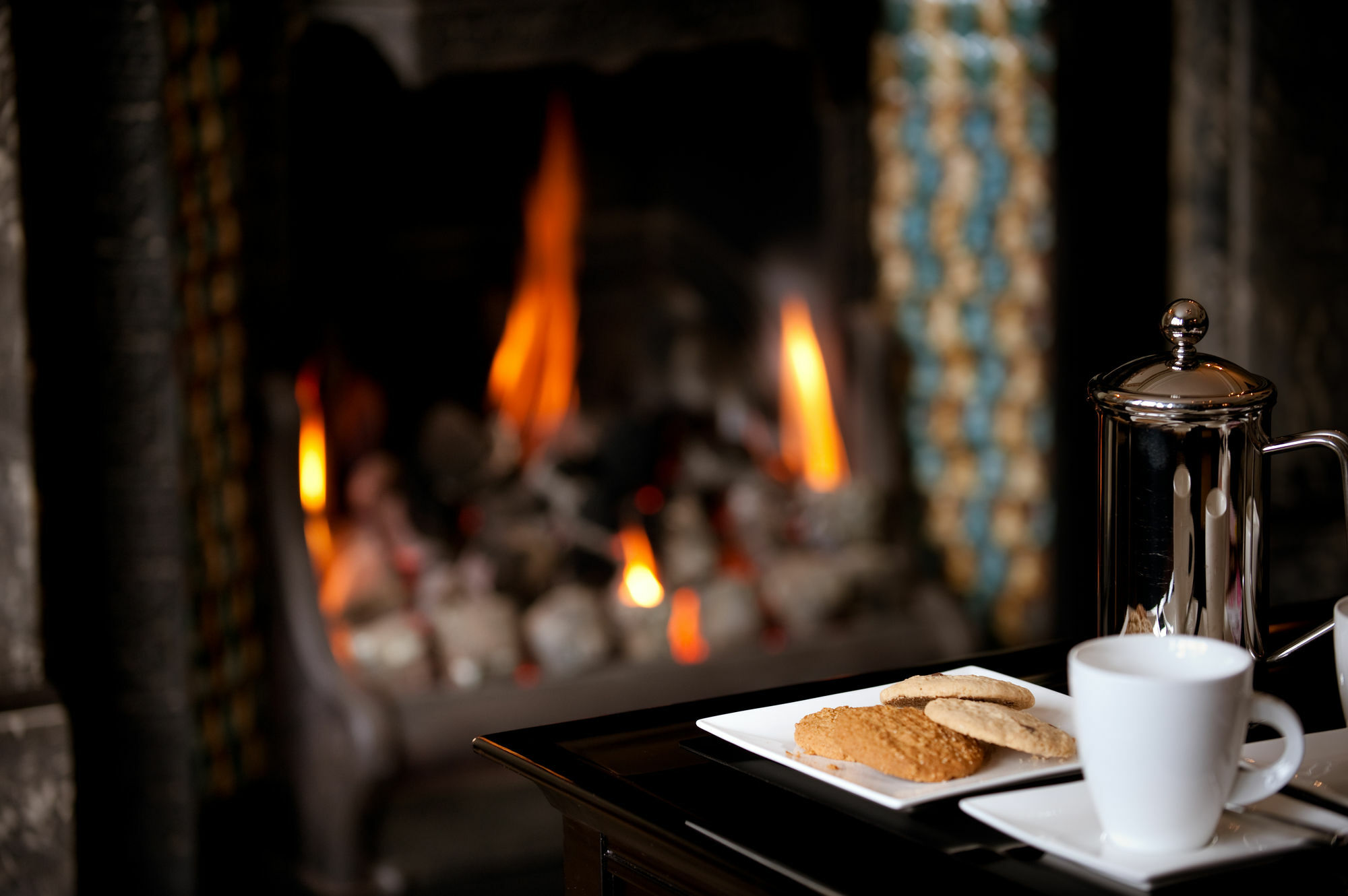 فندق ذا جرافتون مبيت وإفطار هاروغايت المظهر الخارجي الصورة A fireplace in the hotel